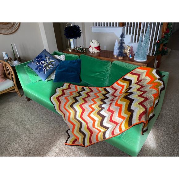 vintage 70s Orange Brown CHEVRON Zig Zag KNIT AFGHAN handmade blanket home decor - Picture 7 of 9